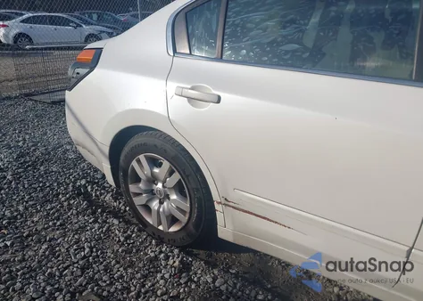 2011 Nissan Altima 2.5 S z USA, uszkodzony, nr VIN 1N4AL2AP1BN411504